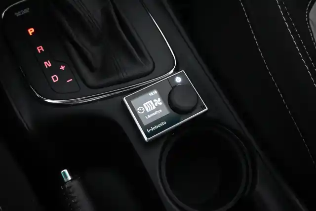 Valkoinen Viistoperä, Kia cee'd – BTS-379