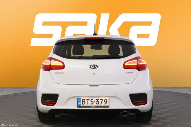 Valkoinen Viistoperä, Kia cee'd – BTS-379