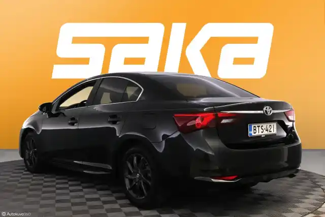 Musta Sedan, Toyota Avensis – BTS-421
