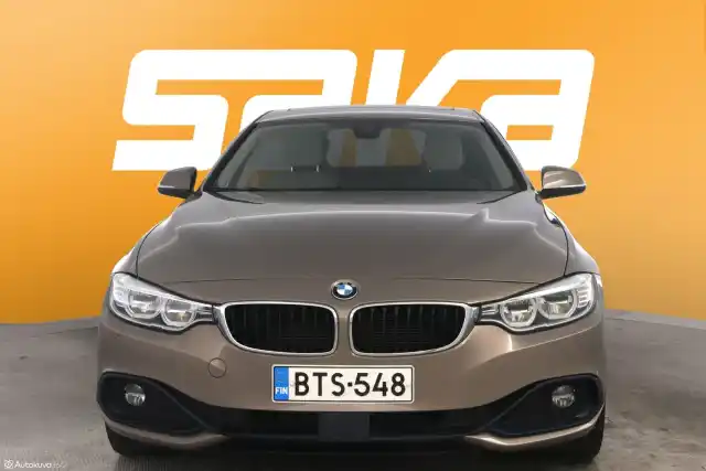 Ruskea Sedan, BMW 420 – BTS-548