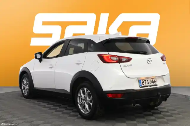 Valkoinen Maastoauto, Mazda CX-3 – BTS-946
