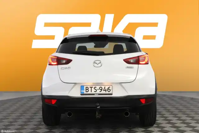 Valkoinen Maastoauto, Mazda CX-3 – BTS-946