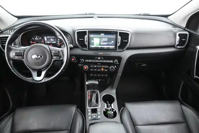 Musta Maastoauto, Kia Sportage – BTV-309