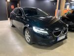 Musta Viistoperä, Volvo V40 – BTV-372, kuva 1