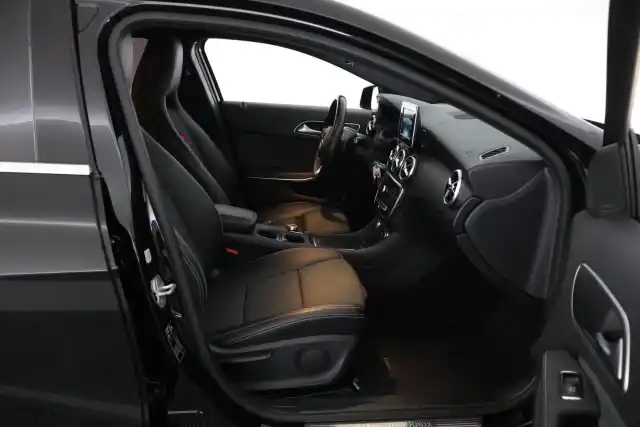 Musta Viistoperä, Mercedes-Benz A – BTV-883