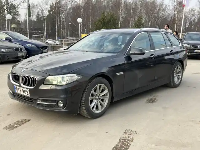 Harmaa Farmari, BMW 520 – BTV-902