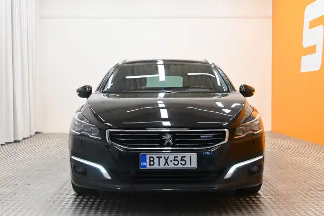 Musta Farmari, Peugeot 508 – BTX-551