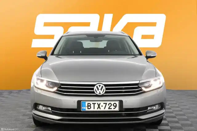 Harmaa Farmari, Volkswagen Passat – BTX-729