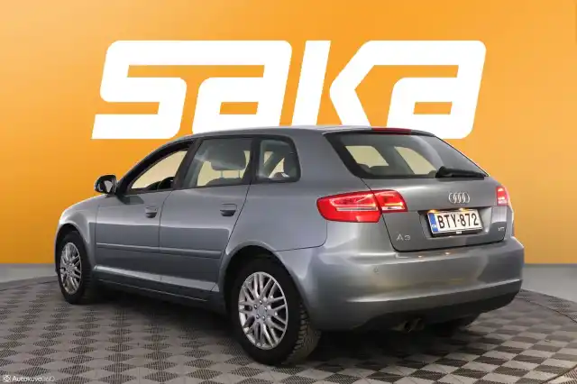 Harmaa Viistoperä, Audi A3 – BTY-872