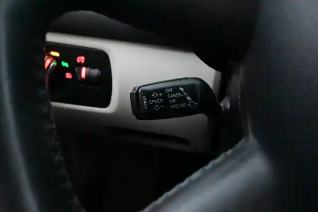 Harmaa Viistoperä, Audi A3 – BTY-872