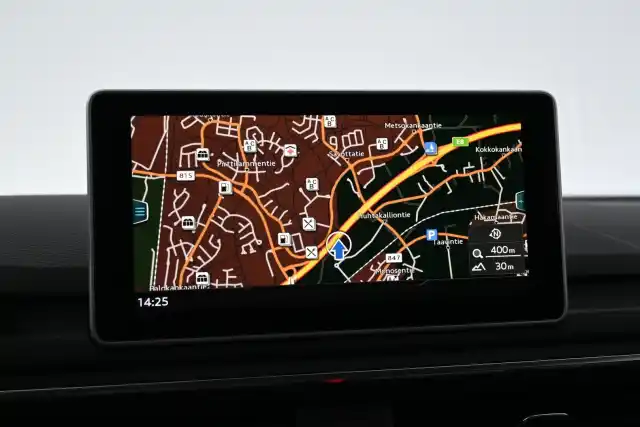 Valkoinen Viistoperä, Audi A5 – BUA-757