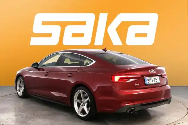 Valkoinen Viistoperä, Audi A5 – BUA-757