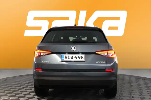 Harmaa Maastoauto, Skoda Kodiaq – BUA-998