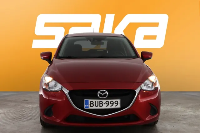 Punainen Viistoperä, Mazda 2 – BUB-999