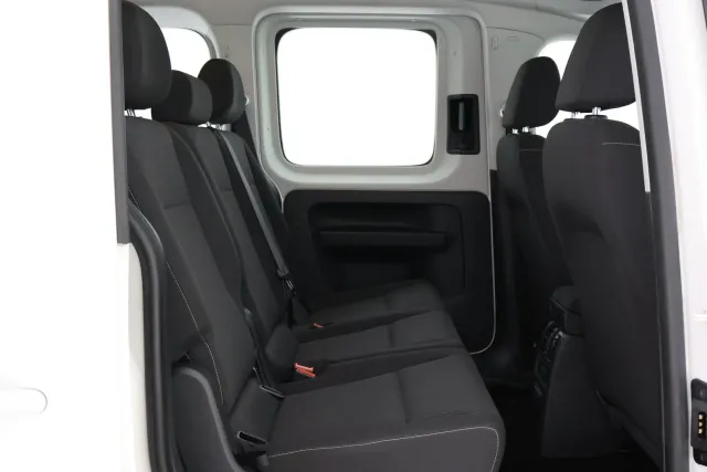 Valkoinen Tila-auto, Volkswagen Caddy Maxi – BUE-405