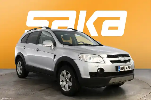 Hopea Tila-auto, Chevrolet Captiva – BUI-460