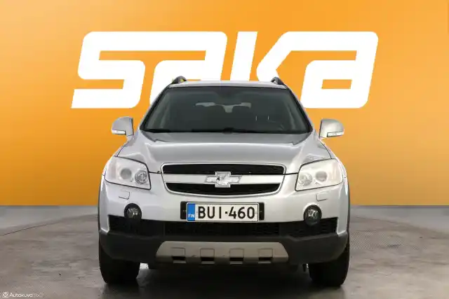 Hopea Tila-auto, Chevrolet Captiva – BUI-460