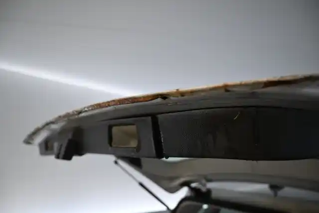 Harmaa Farmari, Mercedes-Benz B – BUK-593