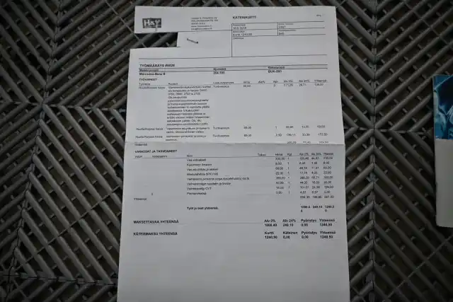 Harmaa Farmari, Mercedes-Benz B – BUK-593