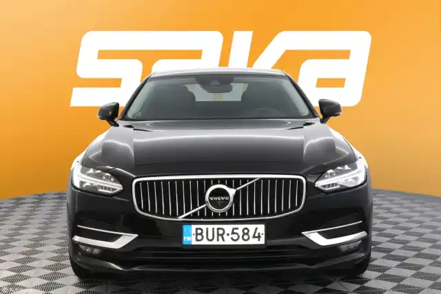 Musta Sedan, Volvo S90 – BUR-584