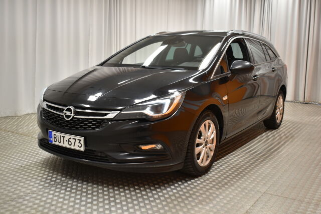Musta Farmari, Opel Astra – BUT-673