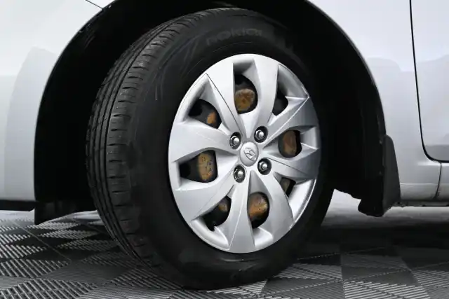 Hopea Viistoperä, Hyundai i20 – BUU-571
