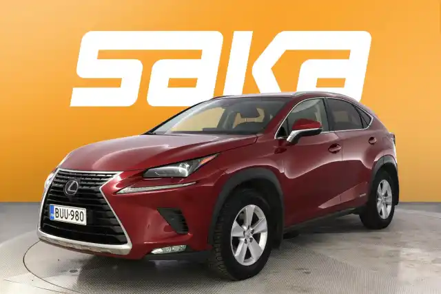 Punainen Maastoauto, Lexus NX – BUU-980