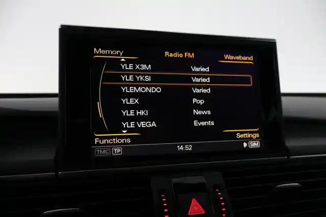 Musta Sedan, Audi A6 – BUX-208