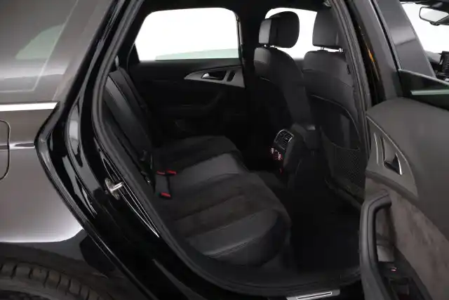 Musta Sedan, Audi A6 – BUX-208