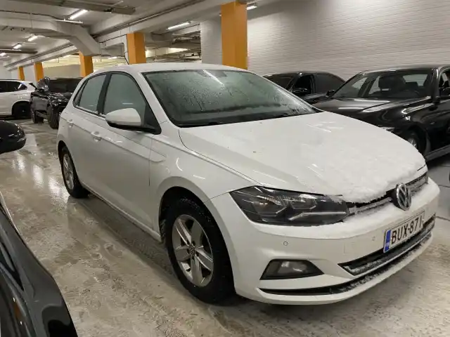 Valkoinen Viistoperä, Volkswagen Polo – BUX-871