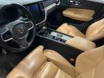 Musta Farmari, Volvo V60 – BVB-651, kuva 5