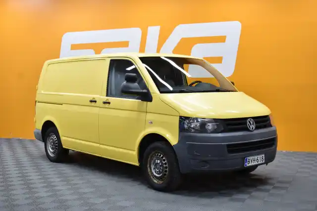 Keltainen Pakettiauto, Volkswagen Transporter – BVH-618