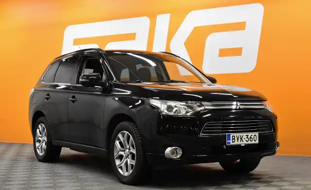 Musta Maastoauto, Mitsubishi Outlander PHEV – BVK-360