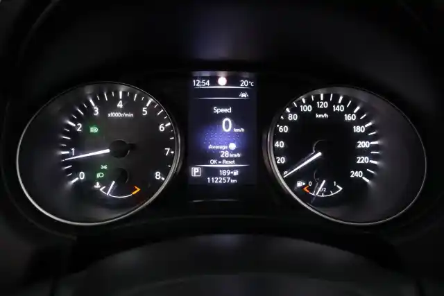 Sininen Maastoauto, Nissan Qashqai – BVK-987