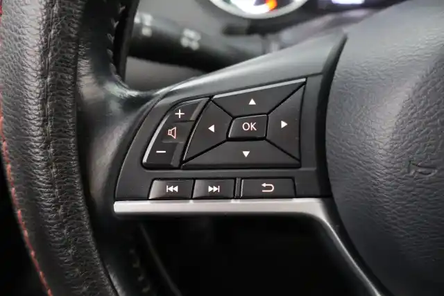 Sininen Maastoauto, Nissan Qashqai – BVK-987
