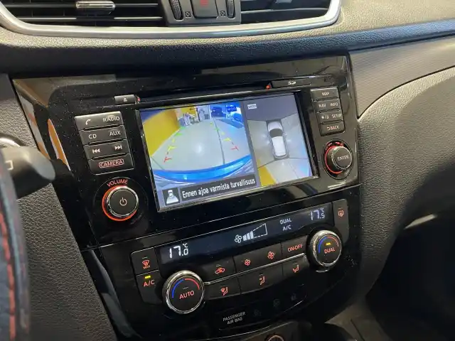 Sininen Maastoauto, Nissan Qashqai – BVK-987