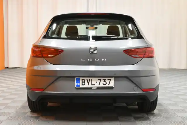 Harmaa Viistoperä, Seat Leon – BVL-737