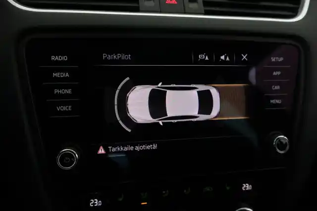 Musta Viistoperä, Skoda Octavia – BVM-454