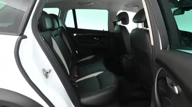 Valkoinen Farmari, Saab 9-3X – BVM-546