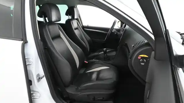 Valkoinen Farmari, Saab 9-3X – BVM-546