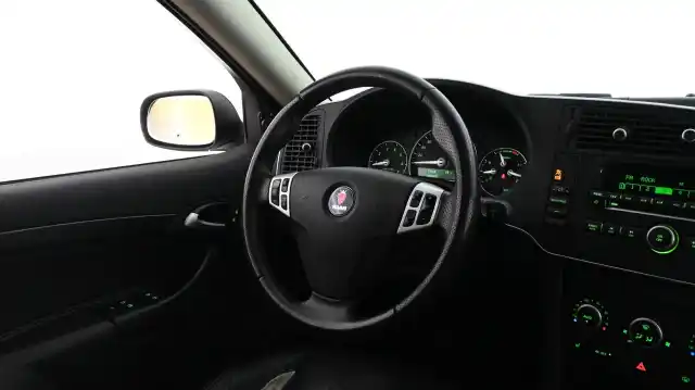 Valkoinen Farmari, Saab 9-3X – BVM-546