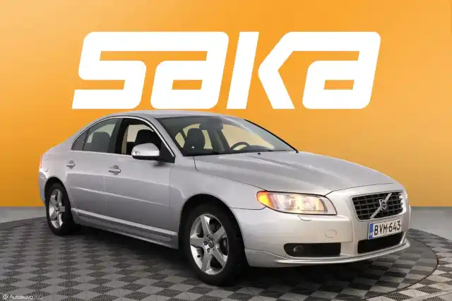 Harmaa Sedan, Volvo S80 – BVM-643