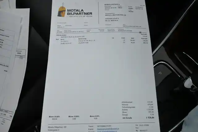 Harmaa Tila-auto, Mercedes-Benz B – BVN-513