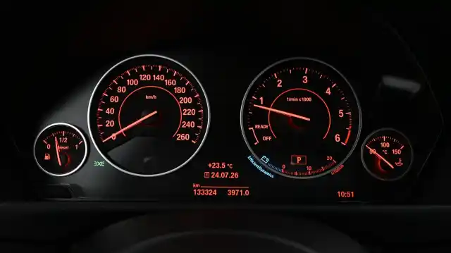 Hopea Sedan, BMW 420 – BVN-835