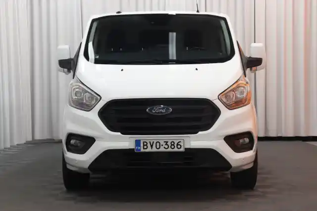 Valkoinen Pakettiauto, Ford Transit Custom – BVO-386