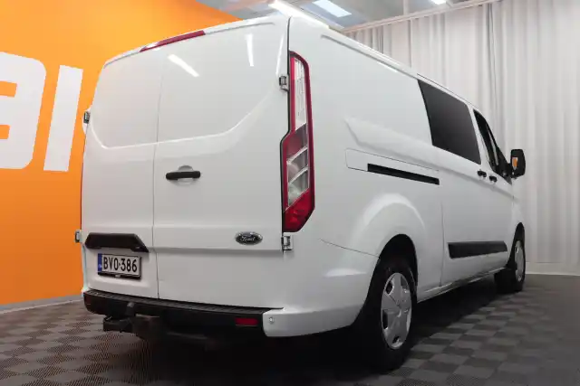 Valkoinen Pakettiauto, Ford Transit Custom – BVO-386