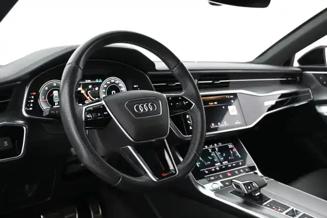 Musta Viistoperä, Audi A7 – BVO-996