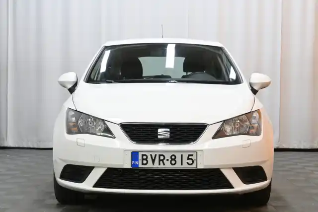 Valkoinen Viistoperä, Seat Ibiza – BVR-815