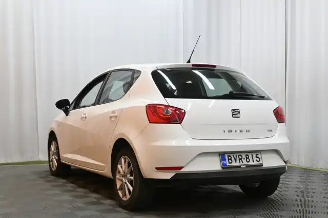 Valkoinen Viistoperä, Seat Ibiza – BVR-815