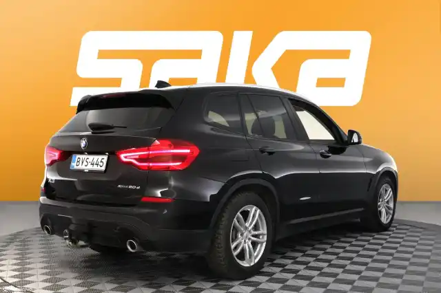 Musta Maastoauto, BMW X3 – BVS-445